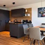 Chalet1500 Gerlitzen - Kaernten Card Inklusive! Апартаменты
