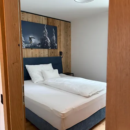 Chalet1500 Apartment Gerlitzen - Ski In - Ski Out! Kanzelhohe