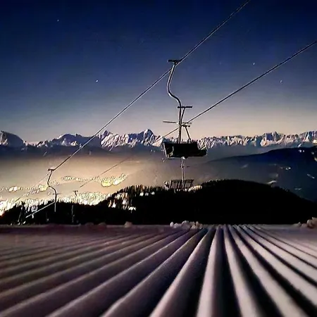 Chalet1500 Gerlitzen - In-ski Out! شقة *